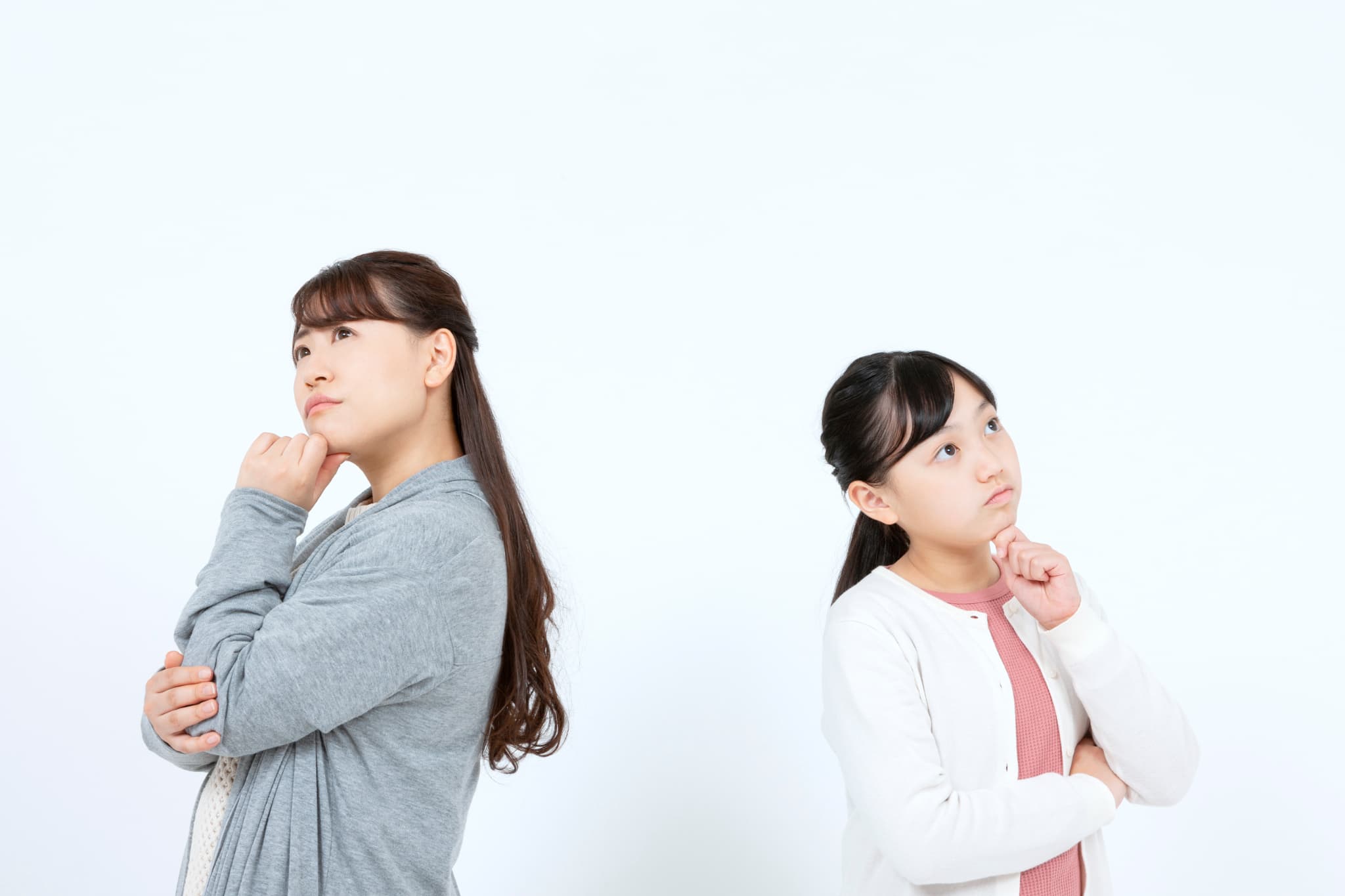 ワイヤー矯正とはどんな治療か考える母娘